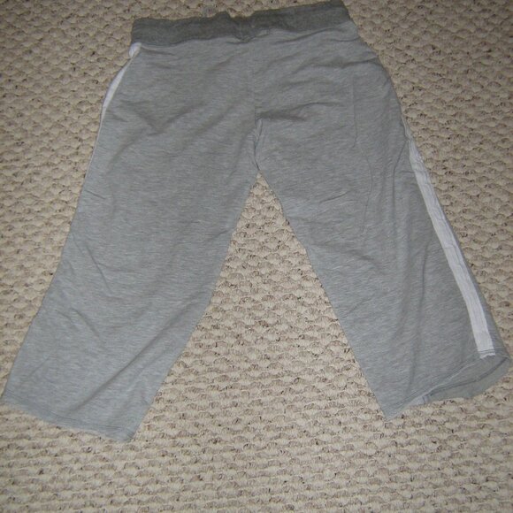 playboy capris sweats - Picture 2 of 4